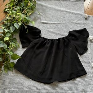 Keepsake ⎮ Off-shoulder top